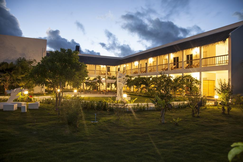 גאן Amra Palace מראה חיצוני תמונה